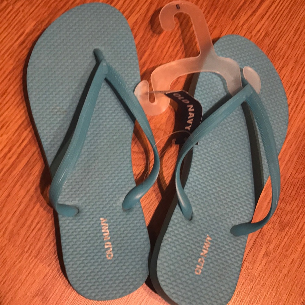 Old navy Flip flops